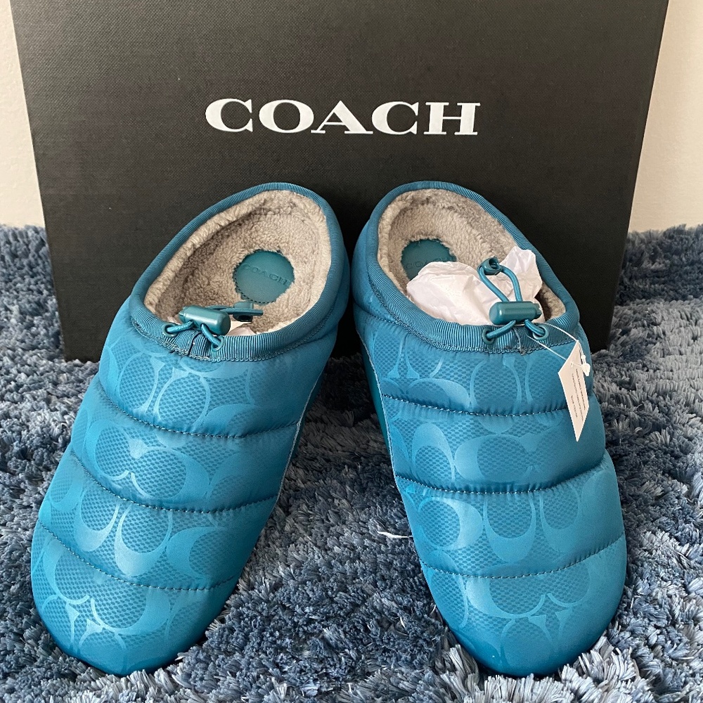 🔻PRICE DROP🔻 NWT 💎COACH SLIPPER💎